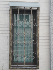舊房屋翻修-鍛造藝術窗規劃訂作
